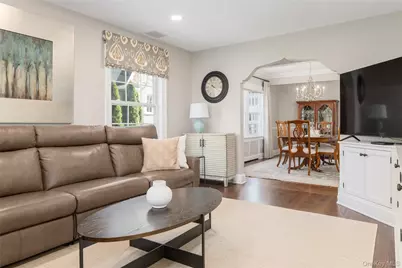 417 Wagner Avenue, Mamaroneck, NY 10543 - Photo 14