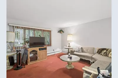 1241 Terry Road, Ronkonkoma, NY 11779 - Photo 4