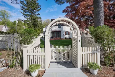 4 Glenwolde Park, Tarrytown, NY 10591 - Photo 2