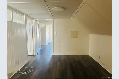 18 Taylor Avenue #3, Poughkeepsie, NY 12601 - Photo 2