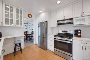16 Ria Dr, White Plains, NY 10605 - Photo 10
