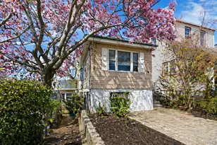 101 Rochelle St, Bronx, NY 10464 - Photo 2