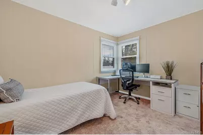 46 Sheldon Place, Commack, NY 11725 - Photo 16