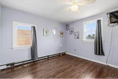 42 Haven Lane, Levittown, NY 11756 - Photo 18