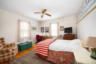 31 Kingston Ave, Poughkeepsie, NY 12603 - Photo 10