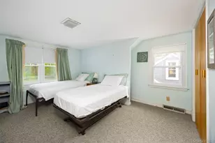 31 Kingston Ave, Poughkeepsie, NY 12603 - Photo 14