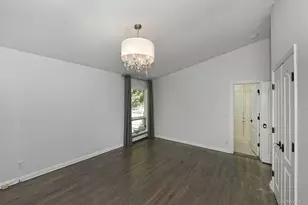 15 Mariners Ct, Centerport, NY 11721 - Photo 18