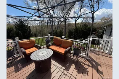 43 Grassy Pond Drive, Smithtown, NY 11787 - Photo 4