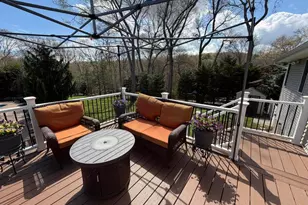 43 Grassy Pond Dr, Smithtown, NY 11787 - Photo 4