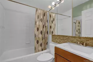 241-70 Oak Park Dr, Little Neck, NY 11362 - Photo 12