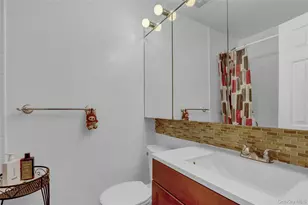 241-70 Oak Park Dr, Little Neck, NY 11362 - Photo 10