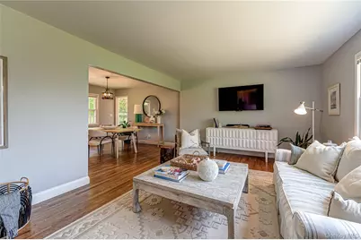 27 Sunset Avenue, East Quogue, NY 11942 - Photo 4
