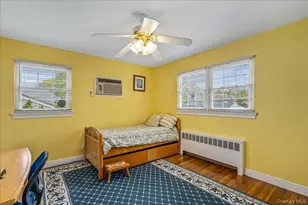 80 Russell Rd, Garden City, NY 11530 - Photo 18