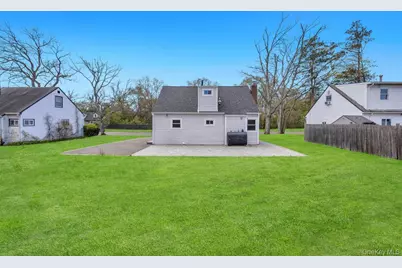 69 Parkway Boulevard, Wyandanch, NY 11798 - Photo 28