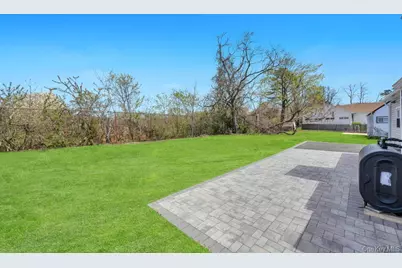 69 Parkway Boulevard, Wyandanch, NY 11798 - Photo 26