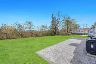 69 Parkway Blvd, Wyandanch, NY 11798 - Photo 26