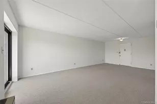 175 Maple Ave, Westbury, NY 11590 - Photo 8