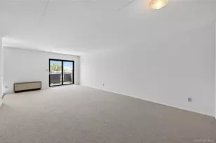 175 Maple Ave, Westbury, NY 11590 - Photo 10