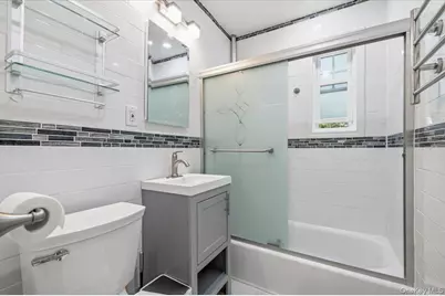 224-14 Kingsbury Avenue #B, Bayside, NY 11364 - Photo 22