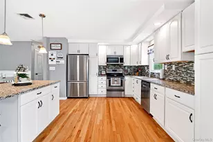 7 Gurran Dr, Stony Point, NY 10980 - Photo 10