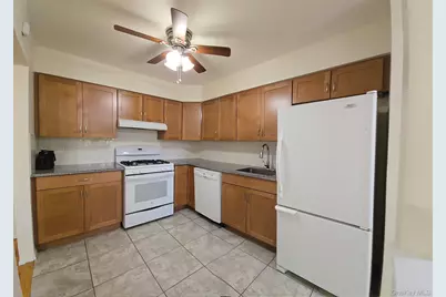 220-30 64th Avenue #3 Fl, Bayside, NY 11364 - Photo 8