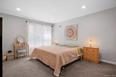 19 Terrace Lane, Patchogue, NY 11772 - Photo 16