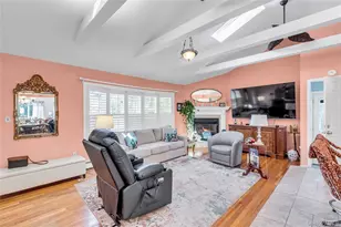 183 Division Ave, Blue Point, NY 11715 - Photo 6