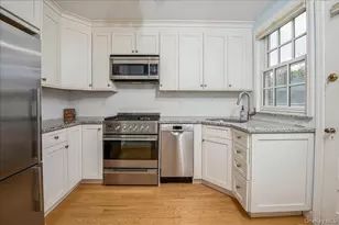645 N Broadway, Hastings on Hudson, NY 10706 - Photo 8