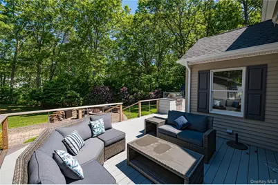 22 Cricket Court, Wading River, NY 11792 - Photo 26