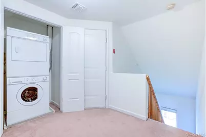 330 Maple Avenue #17, Westbury, NY 11590 - Photo 6