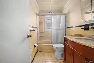 440 E Park Ave, Long Beach, NY 11561 - Photo 22