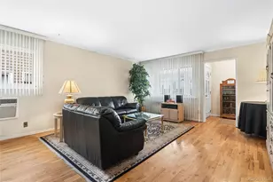 64-22 136th St, Flushing, NY 11367 - Photo 4