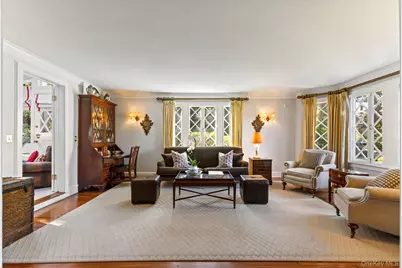 7 Avon Road, Bronxville, NY 10708 - Photo 4