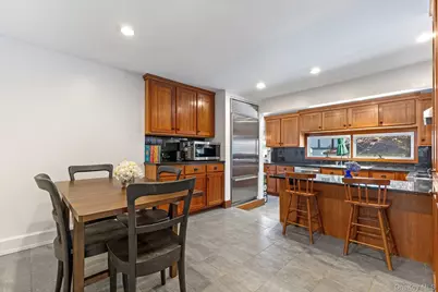 7 Avon Road, Bronxville, NY 10708 - Photo 14