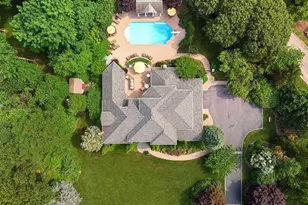 8 China Ln, East Setauket, NY 11733 - Photo 40
