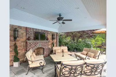8 China Lane, East Setauket, NY 11733 - Photo 42