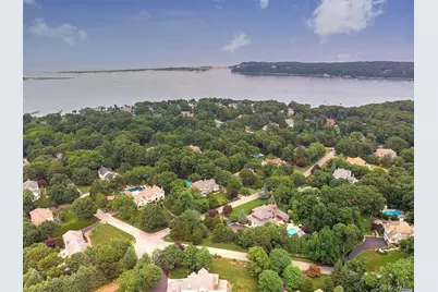 8 China Lane, East Setauket, NY 11733 - Photo 2