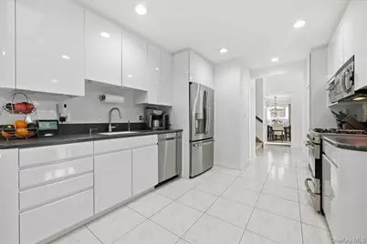 44 Steven Place, Smithtown, NY 11787 - Photo 22