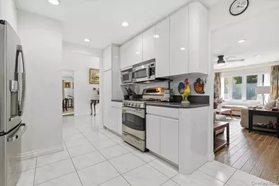 44 Steven Place, Smithtown, NY 11787 - Photo 20
