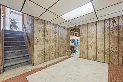 44 Steven Place, Smithtown, NY 11787 - Photo 38