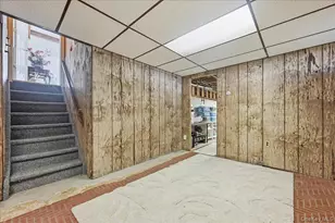 44 Steven Pl, Smithtown, NY 11787 - Photo 38