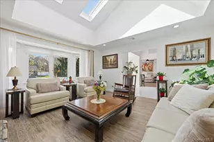 44 Steven Pl, Smithtown, NY 11787 - Photo 14