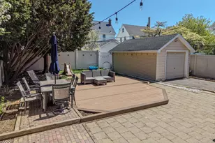141 Collins Ave, Williston Park, NY 11596 - Photo 24