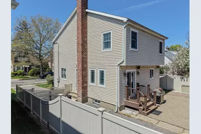 141 Collins Avenue, Williston Park, NY 11596 - Photo 22