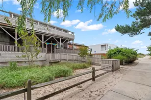 33 Schooner, Ocean Beach, NY 11770 - Photo 2