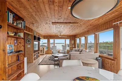 33 Schooner, Ocean Beach, NY 11770 - Photo 4