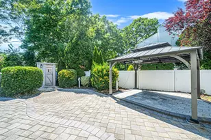 14 Gaetano Ln, Coram, NY 11727 - Photo 8