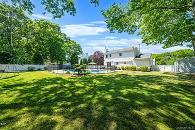 14 Gaetano Lane, Coram, NY 11727 - Photo 12