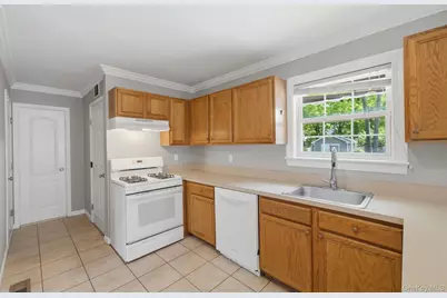 14 Gaetano Lane, Coram, NY 11727 - Photo 22