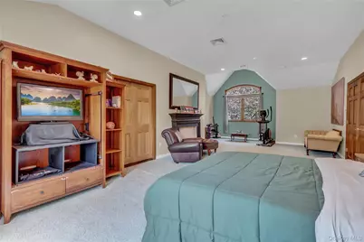 26 Peachtree Lane, Mount Sinai, NY 11766 - Photo 32